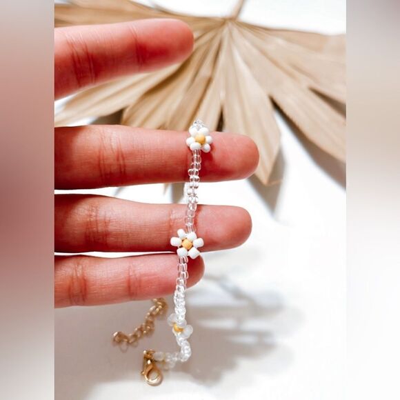 Beaded floral anklet S553 - Picture 2 of 2